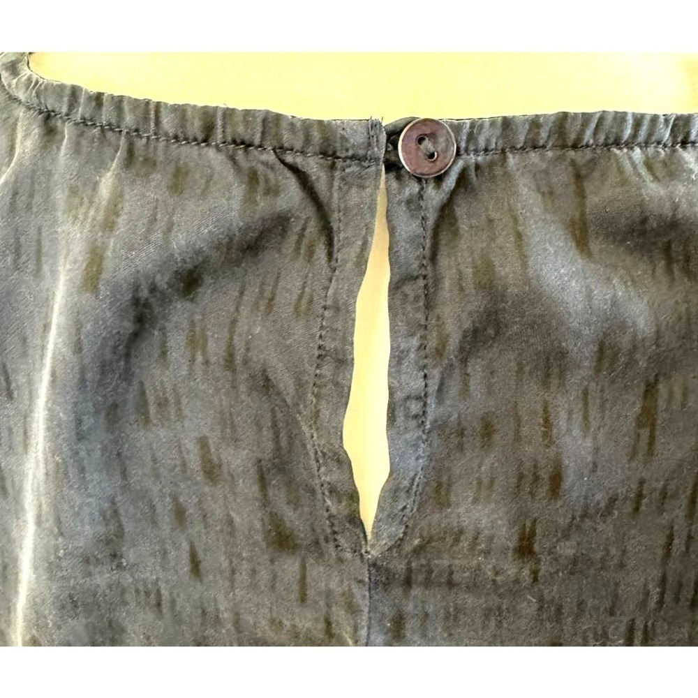 Eileen Fisher Silk & Organic Cotton Blouse Size SP (printed shortsleeve) - Picture 5 of 6